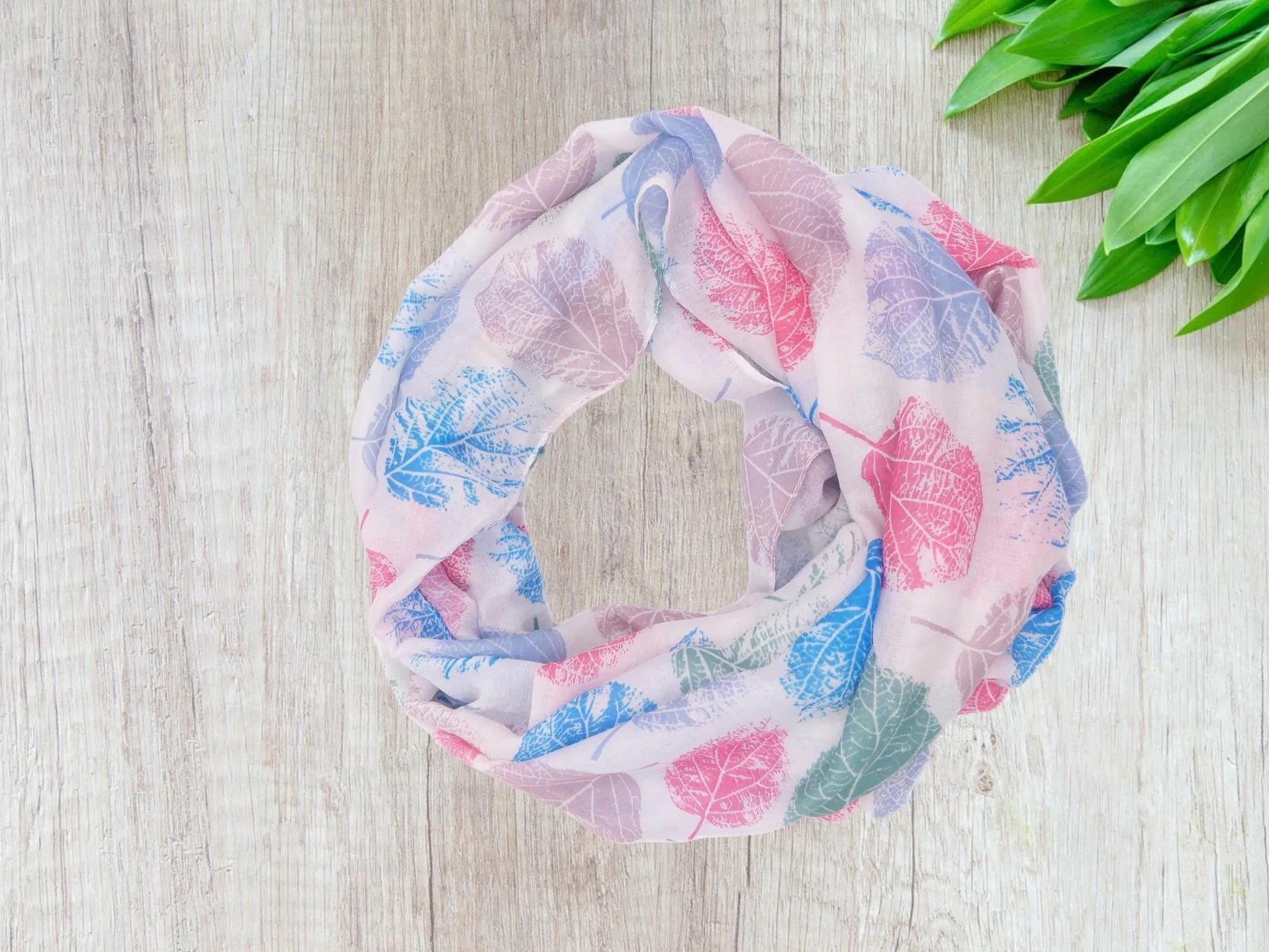 Lightweight Tree Leaf Leaves Print Snood Infinity Scarf Comes with a gift bag