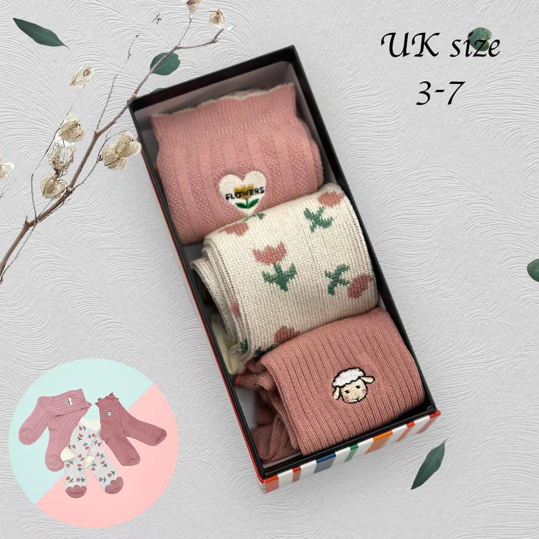 Ladies Seamless Soft Comfort Set of 6 Tree Flower Sheep Pattern Crew Socks Premium Quality Gift for Her comes with a gift bag