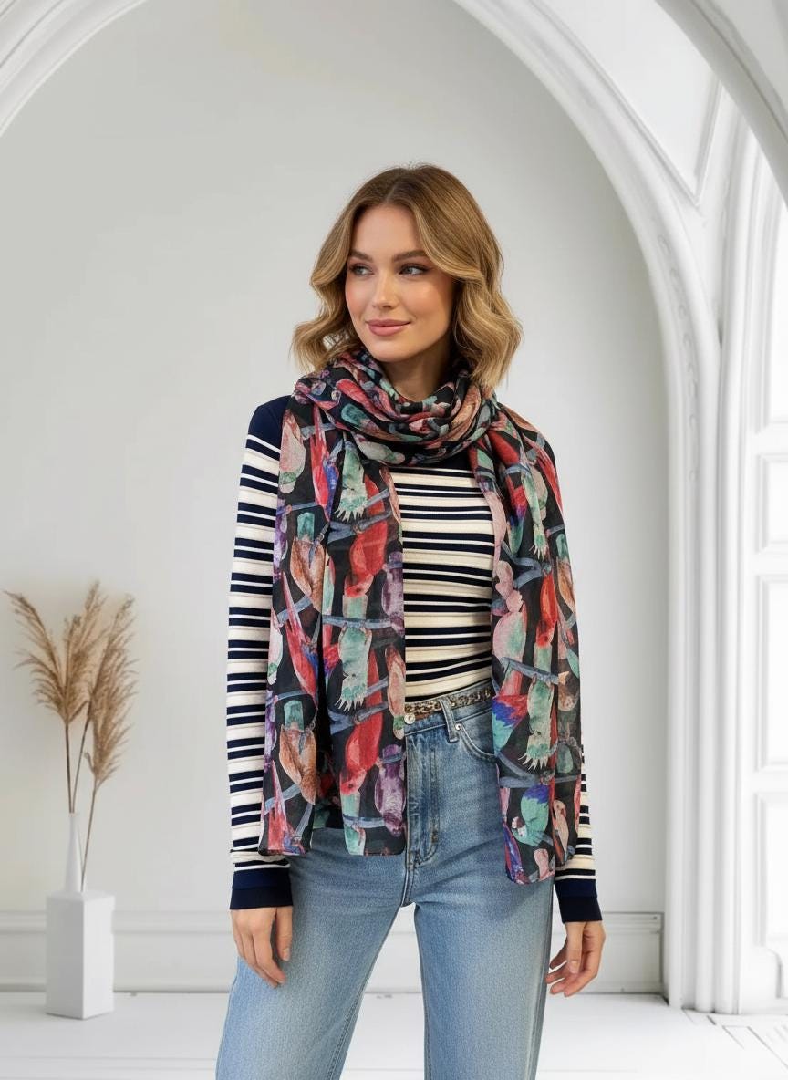 Parrots Tropical Accessories Bird Lover Gift Parrot-Themed Accessory Vibrant Fashion Scarf Comes with a gift bag