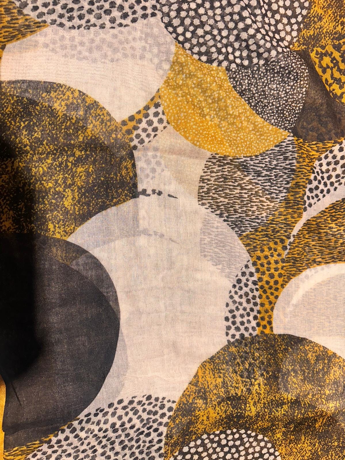 Leopard Dots Print Scarf Comes with a gift bag