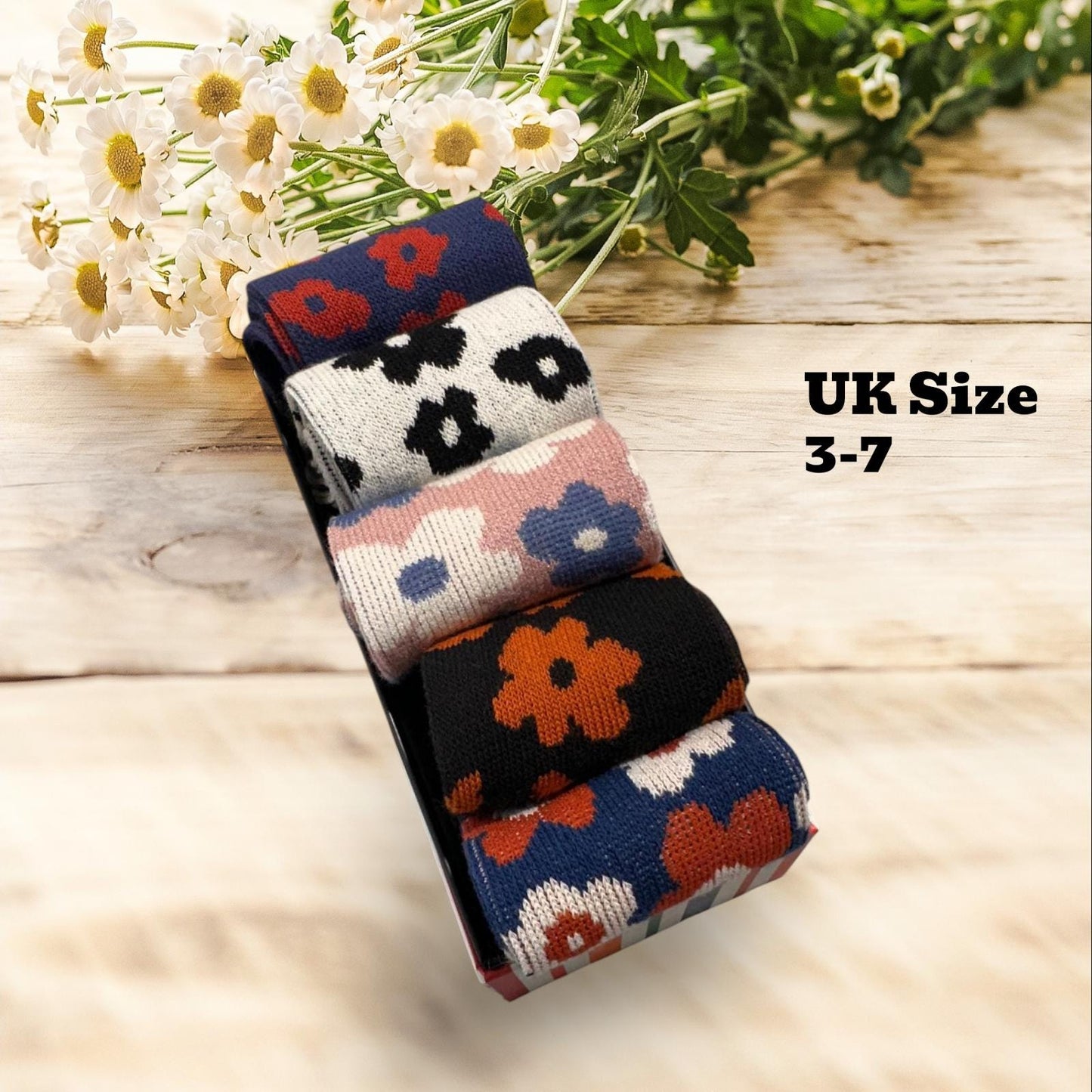 Ladies Seamless Soft Comfort Set of 7 Flower Pattern Crew Socks Premium Quality Gift for Her comes with a gift bag