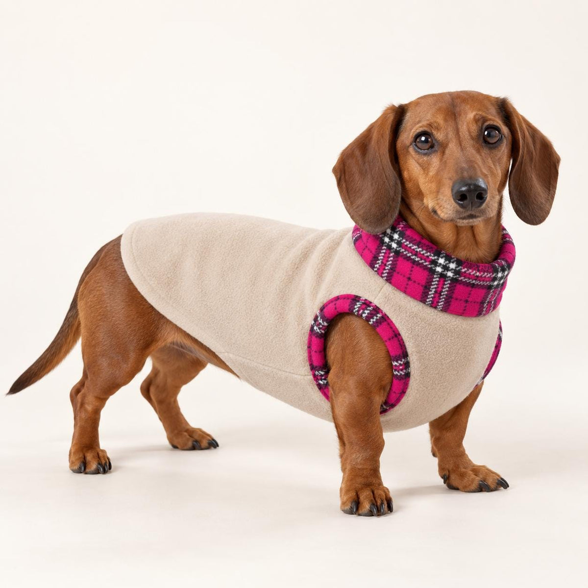 Cosy Fleece Dog Coat with Tartan Plaid Trim – Warm Winter Vest for Dachshunds & Small Dogs